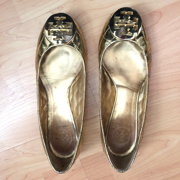 Tory Burch gold flats size 6 - Picture 2 of 8